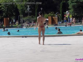 Pludmale voyeur smashing bikini meitenes topless nelabs weasel